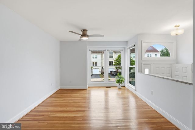 506 DAKOTA DR, Herndon, VA 20170
