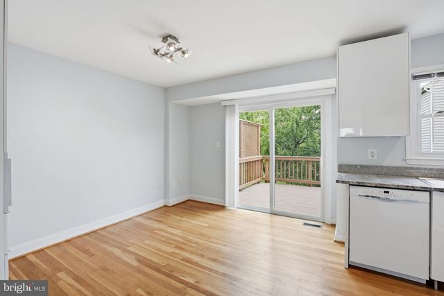 506 DAKOTA DR, Herndon, VA 20170