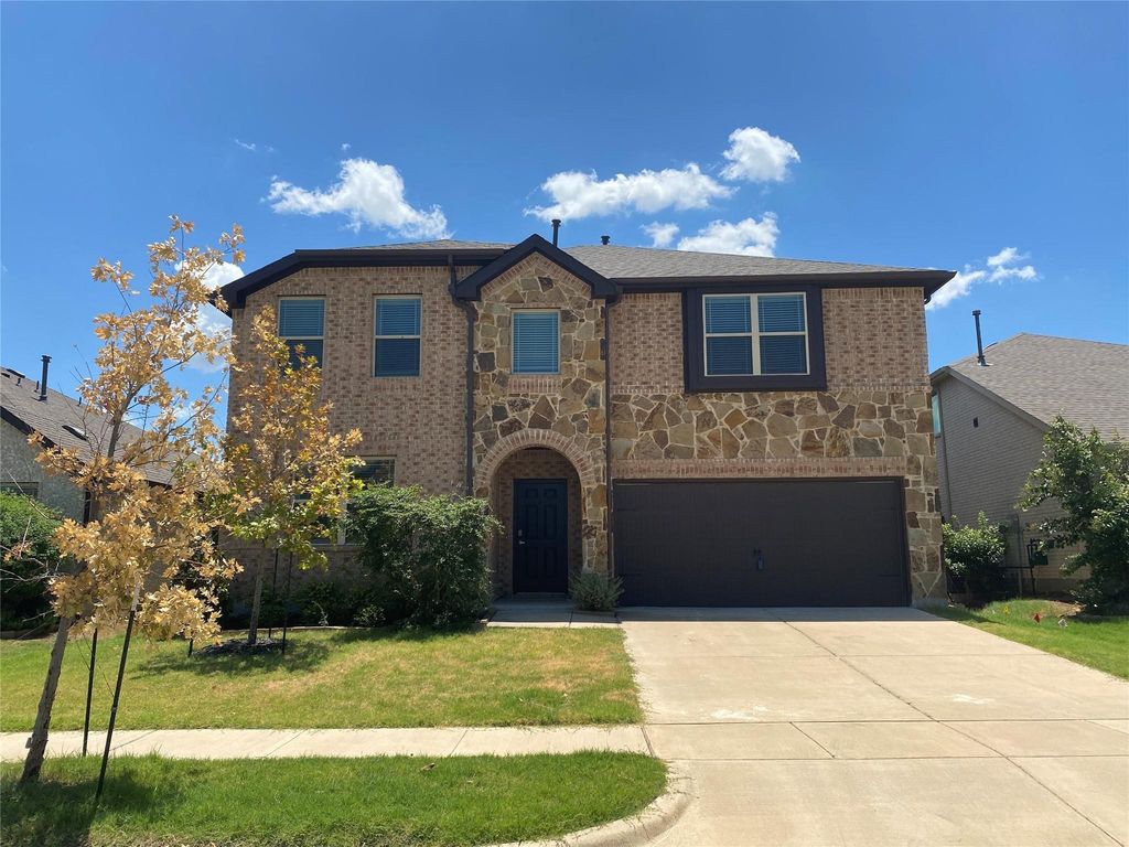 1212 Rosebush Road, Aubrey, TX 76227