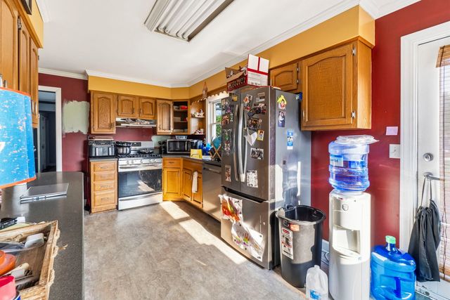 1501 Channel Beach Avenue, Johnsburg, IL 60051