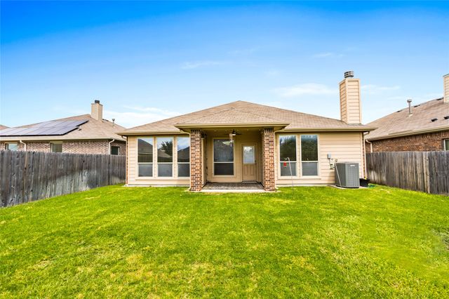 1245 Woodbine Cliff Drive, Fort Worth, TX 76179