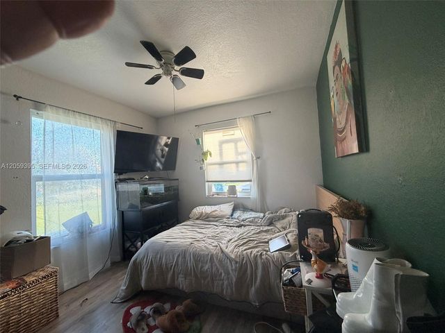 29203 SW 142nd Ave, Homestead, FL 33033
