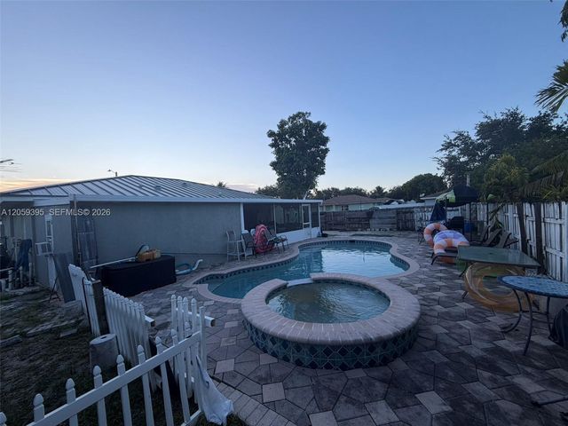 29203 SW 142nd Ave, Homestead, FL 33033