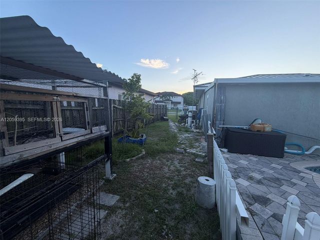 29203 SW 142nd Ave, Homestead, FL 33033