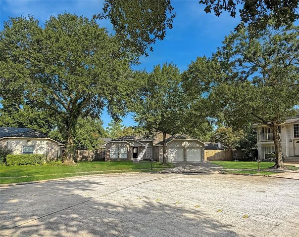15630 Highfield Drive, Houston, TX 77095