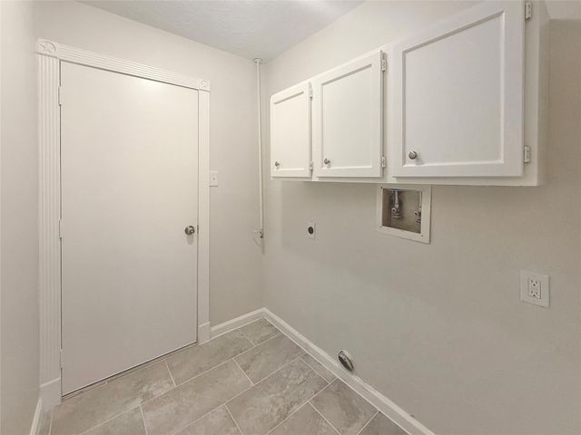 15630 Highfield Drive, Houston, TX 77095