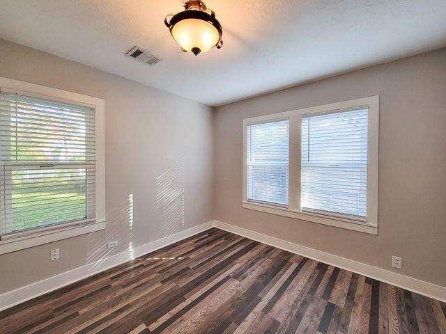 1113 San Jacinto Street, Rosenberg, TX 77471