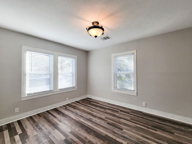 1113 San Jacinto Street, Rosenberg, TX 77471