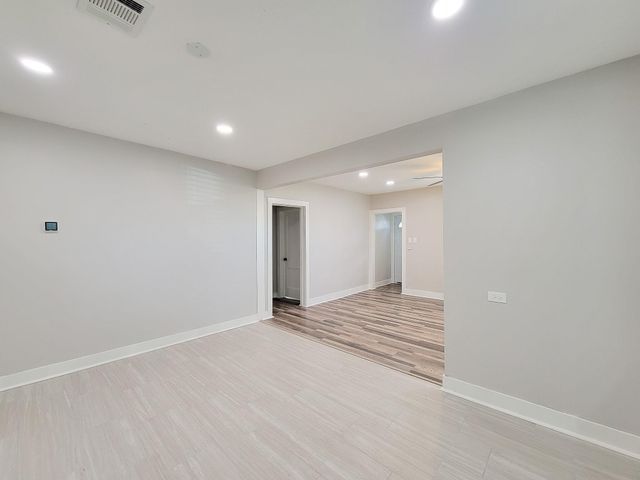 1113 San Jacinto Street, Rosenberg, TX 77471