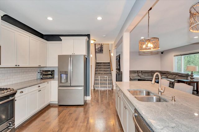 1973 Edgeview Drive, New Lenox, IL 60451