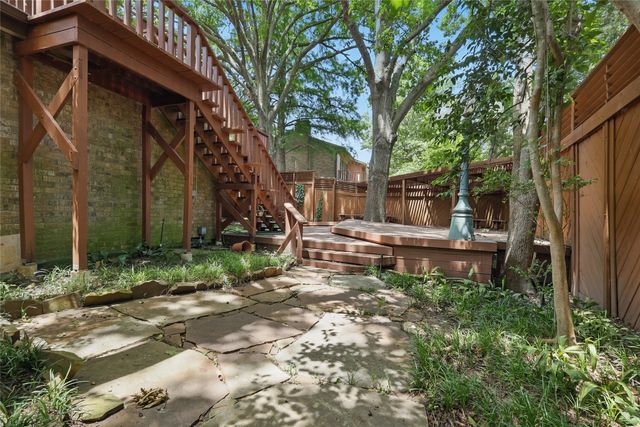 202 Rainbow Circle, Rockwall, TX 75032