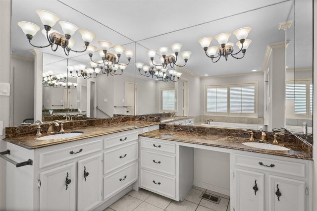 202 Rainbow Circle, Rockwall, TX 75032