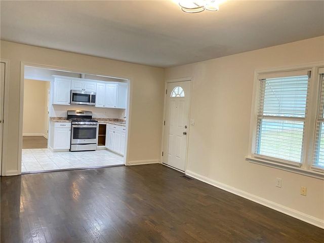 330 Community SW Drive, Mableton, GA 30126