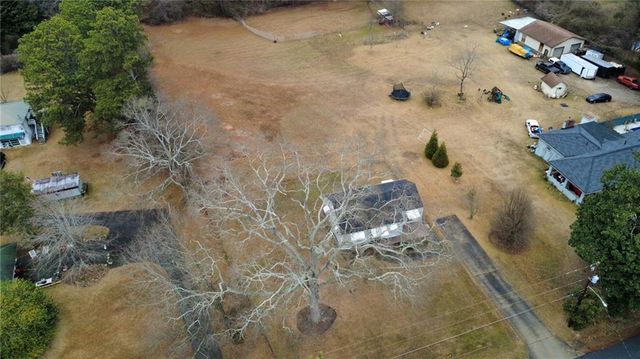 330 Community SW Drive, Mableton, GA 30126