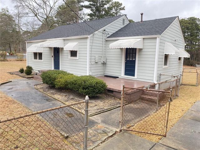 330 Community SW Drive, Mableton, GA 30126