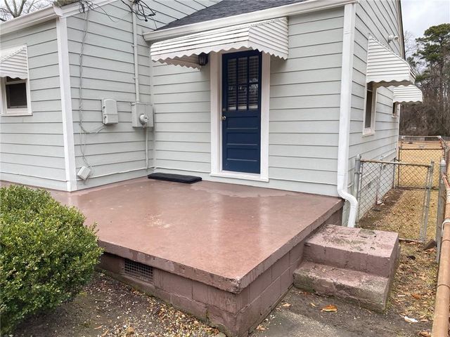 330 Community SW Drive, Mableton, GA 30126