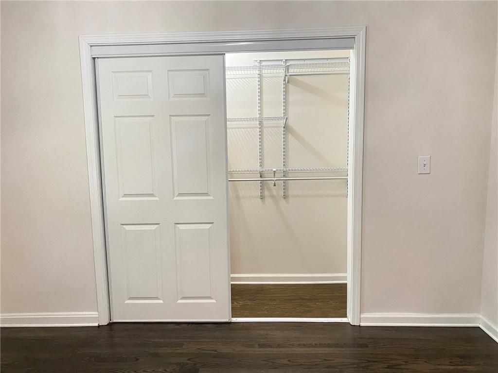 Image 30 of property listing at 330 Community Drive SW, Mableton, GA 30126