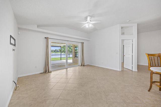 478 SW Sundance Trail, Port St Lucie, FL 34953