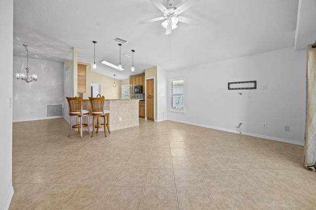 478 SW Sundance Trail, Port St Lucie, FL 34953