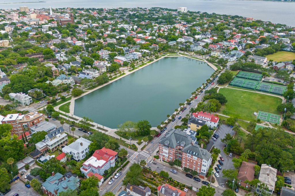 Image 16 of property listing at 55 Ashley Avenue Apt 6, Charleston, SC 29401