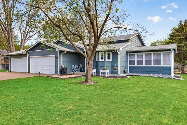 10821 Packard Street NE, Blaine, MN 55014
