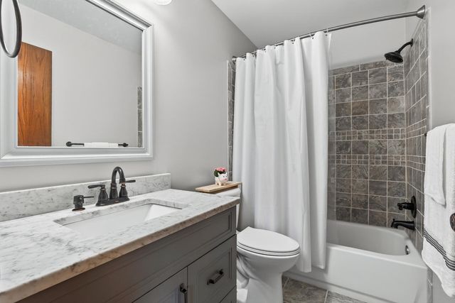 10821 Packard Street NE, Blaine, MN 55014