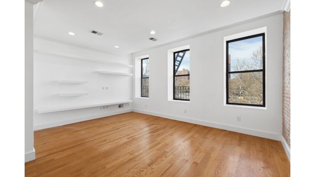 506 E 119th St Apt 3, New York City, NY 10035