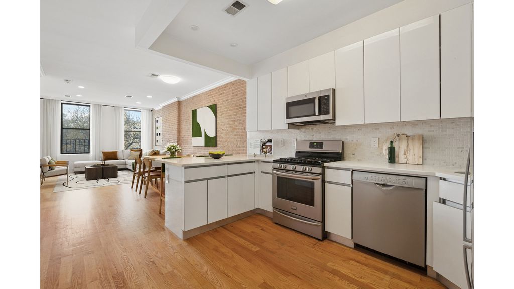 506 E 119th St Apt 3, New York City, NY 10035