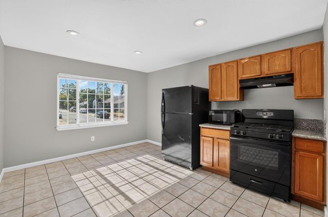 3224 San Jose Way, Sacramento, CA 95817
