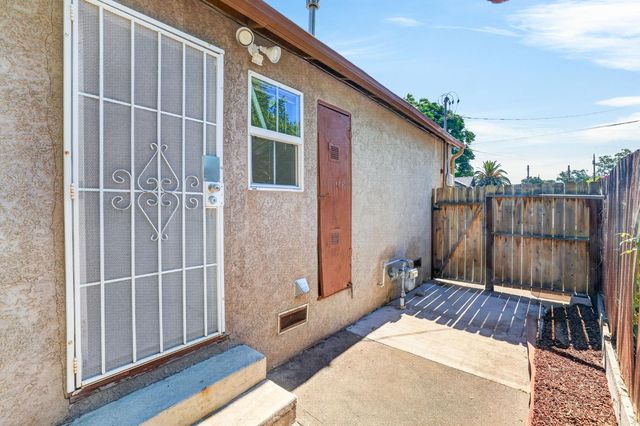 3224 San Jose Way, Sacramento, CA 95817