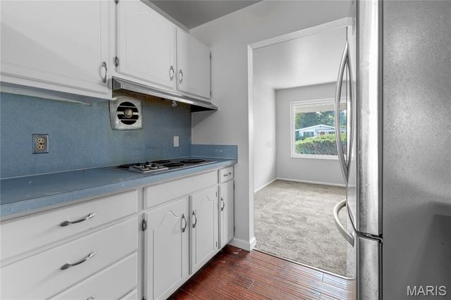 2291 Heritage Drive, St Louis, MO 63136