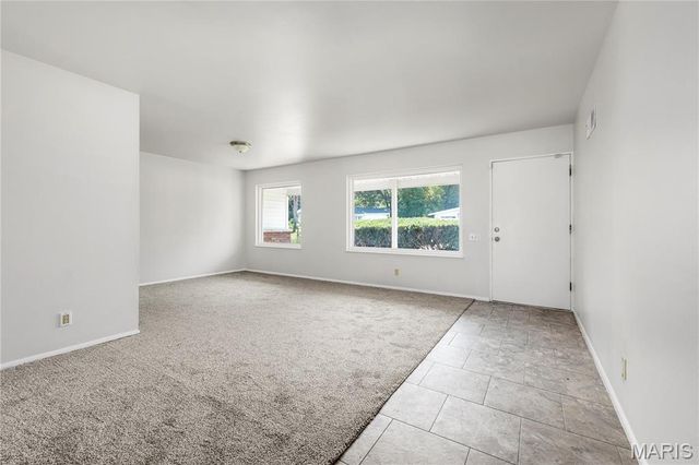 2291 Heritage Drive, St Louis, MO 63136