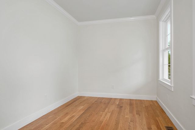 110 Friendship St, Billerica, MA 01821