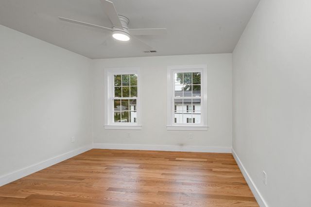 110 Friendship St, Billerica, MA 01821