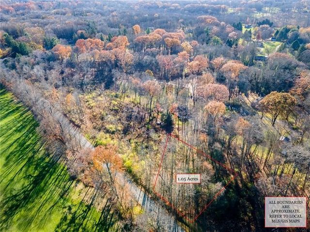 Lot 5 Club Dr, Neshannock Twp, PA 16105