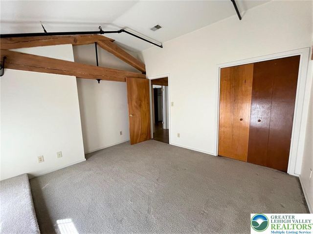 101 Race Street 218, Catasauqua Boro, PA 18032