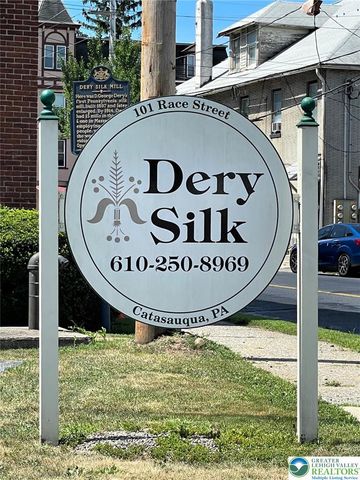 101 Race Street 218, Catasauqua Boro, PA 18032