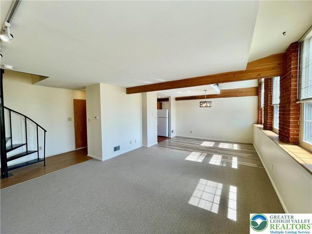 101 Race Street 218, Catasauqua Boro, PA 18032