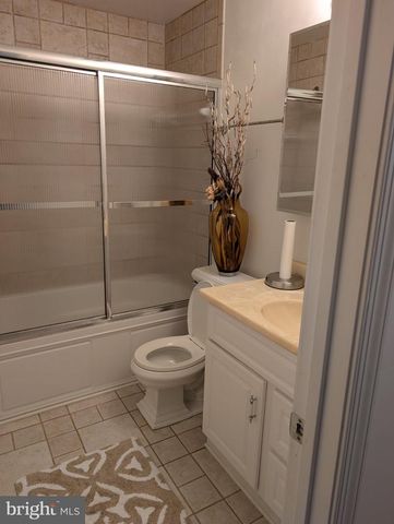 5201 OAHU CT, Temple Hills, MD 20748