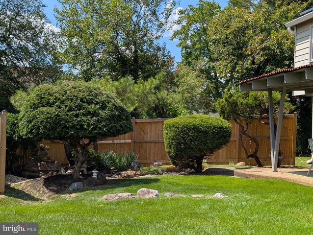5201 OAHU CT, Temple Hills, MD 20748
