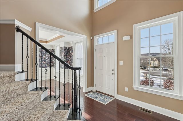 306 Sapling Court, Cranberry Twp, PA 16066