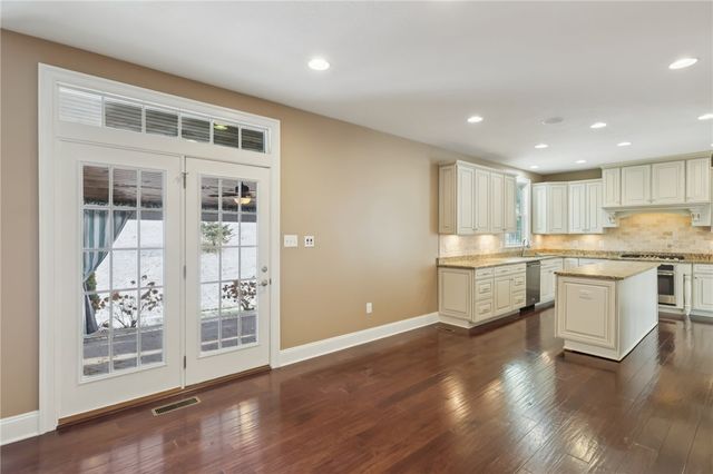306 Sapling Court, Cranberry Twp, PA 16066