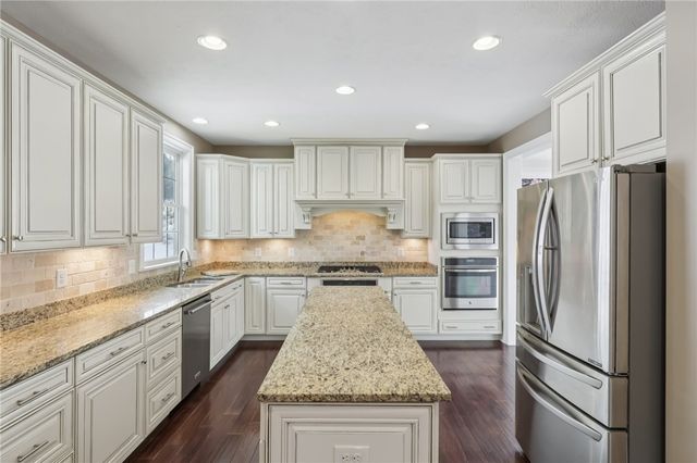 306 Sapling Court, Cranberry Twp, PA 16066