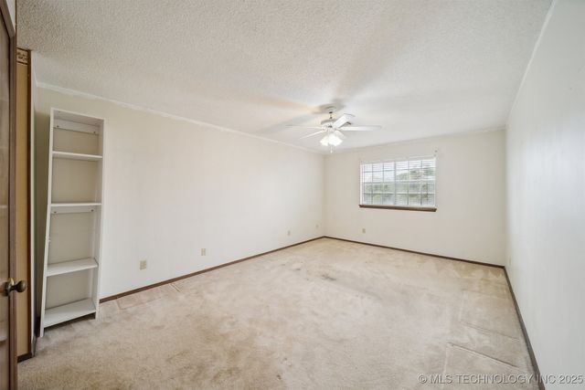 13601 E 96th Street N, Owasso, OK 74055