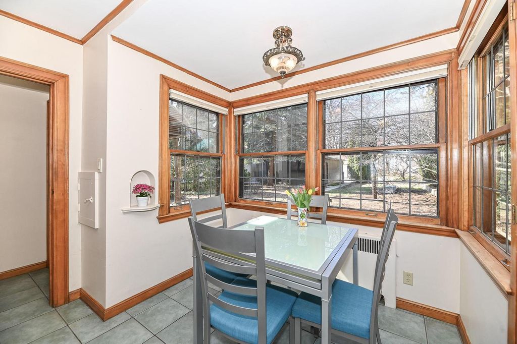property-img