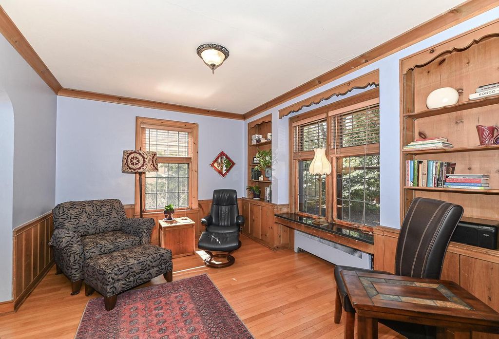 property-img