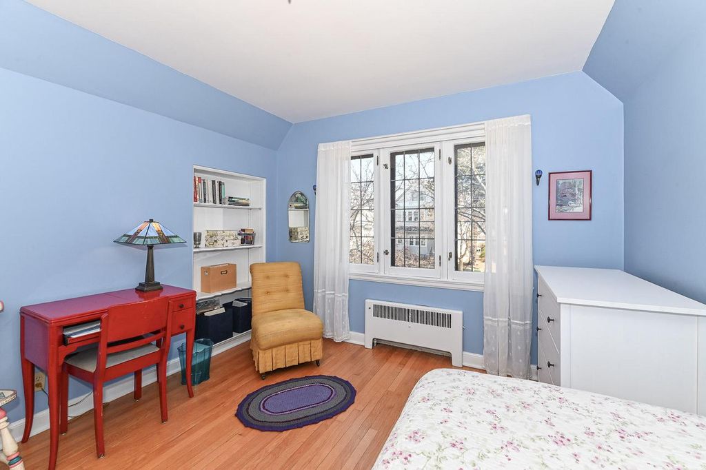 property-img