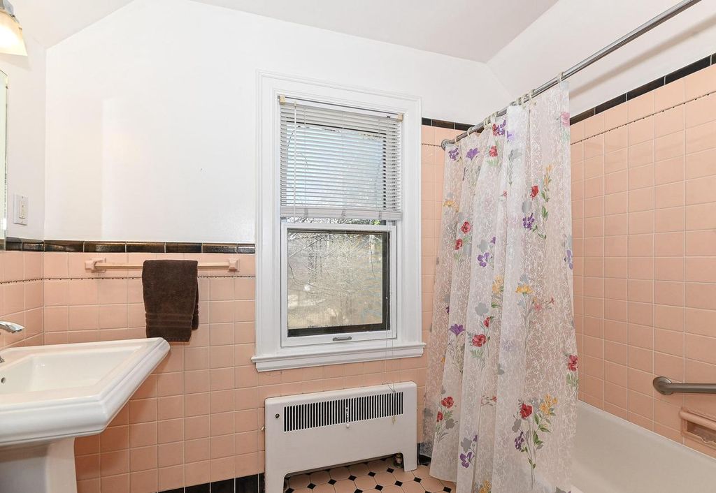 property-img