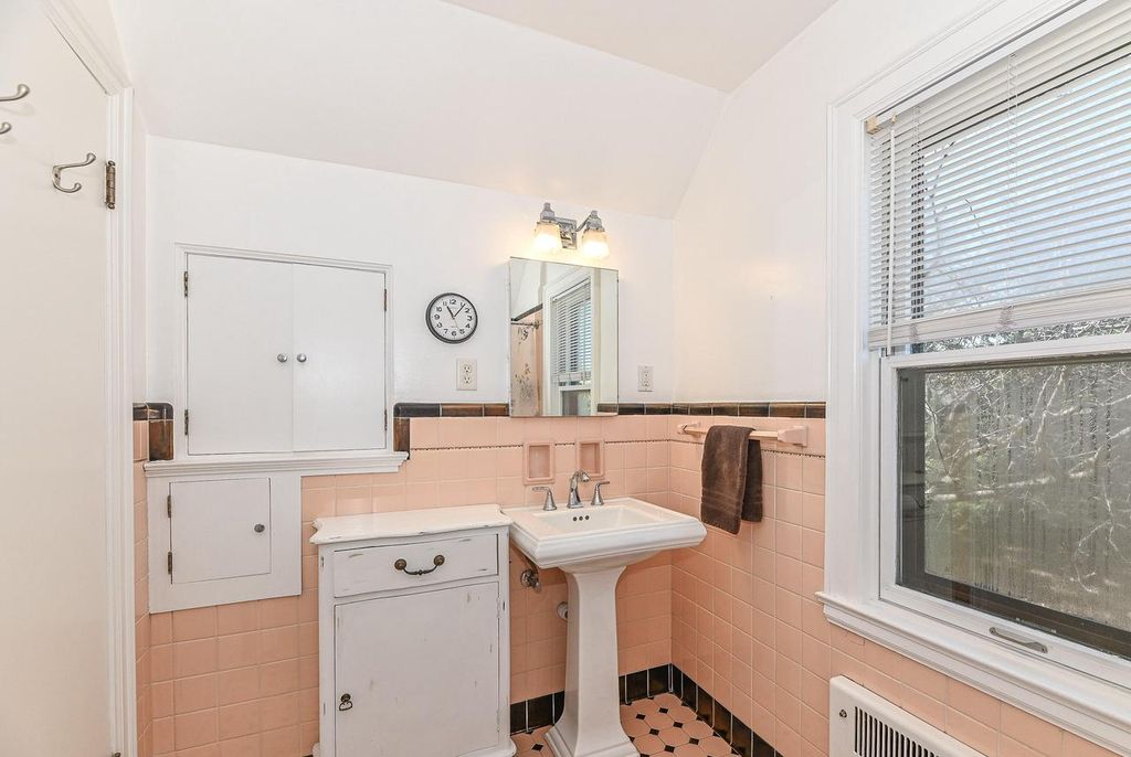 property-img