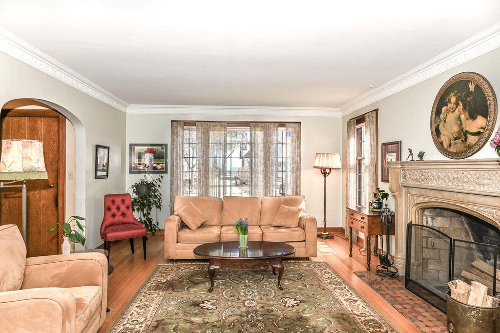 property-img